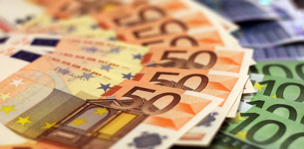 money-1005476_1280